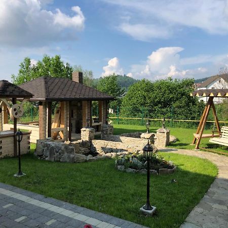 Апартаменти Олівія Skhidnytsia エクステリア 写真